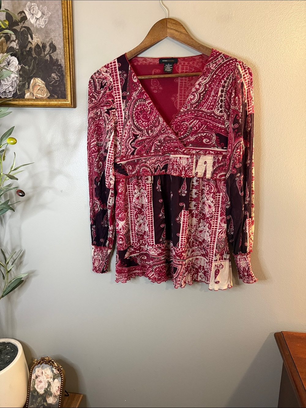 BCBGMAXAZRIA Paisley Boho Smocked Waist Long Sleeve Blouse M - Picture 3 of 8